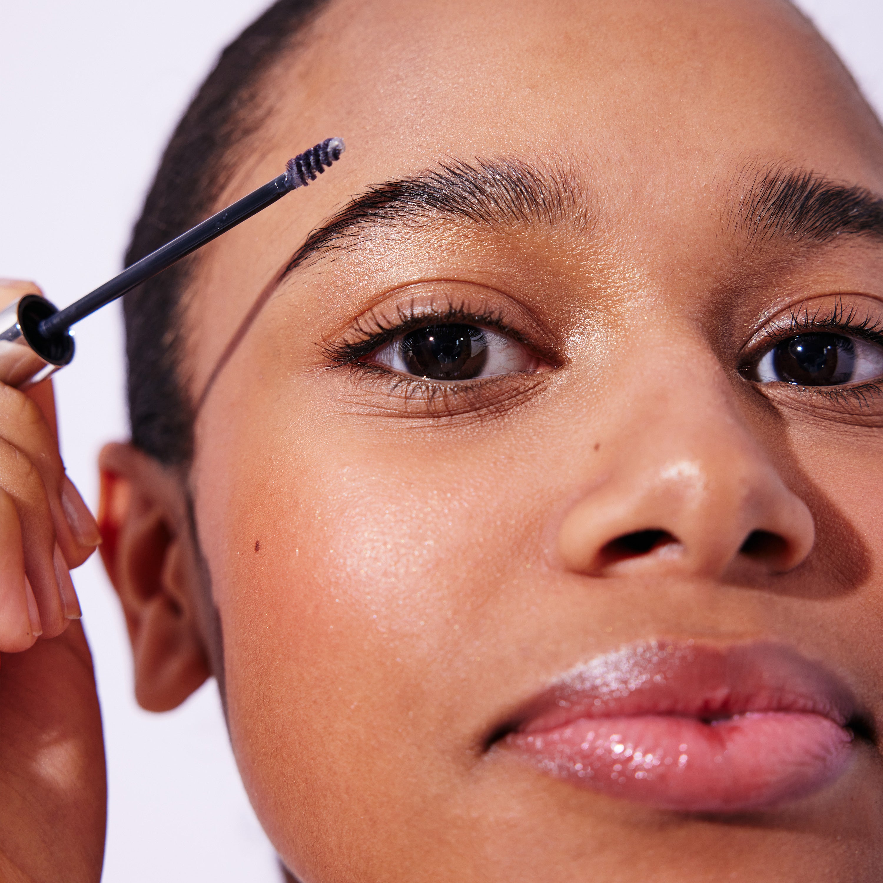 Nearly Natural Makeup Set Colourless model